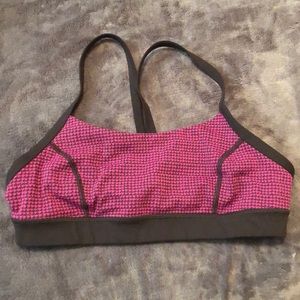 Lululemon Rise and Run sports Bra. Size 10